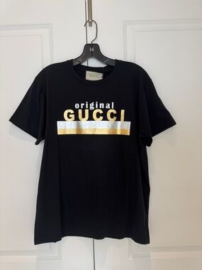 Gucci Black Short Sleeve Tee with Gold and Silver Logo Stripe (fits big)